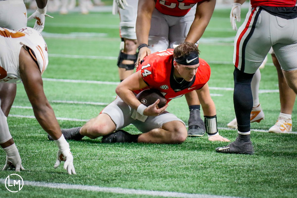 LM_Sports_Media's tweet photo. One week later: Georgia QB Gunner Stockton is still one tough SOB. https://t.co/QyORNnDD1C
