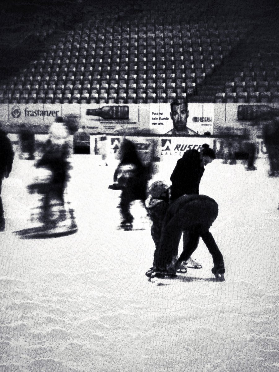 Drabbles153's tweet photo. #NFTkaltenstein
#Abstract #ice #dream #alom #Sen #vision #monochrome #blackandwhite #photography #fragmentsoflife
#NoAi #NoAiArt #humanArt https://t.co/on6QAHQRkP