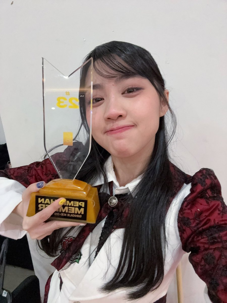 AM_EllaJKT48's tweet photo. Terima kasih 🤍 https://t.co/fs7pg7VD51