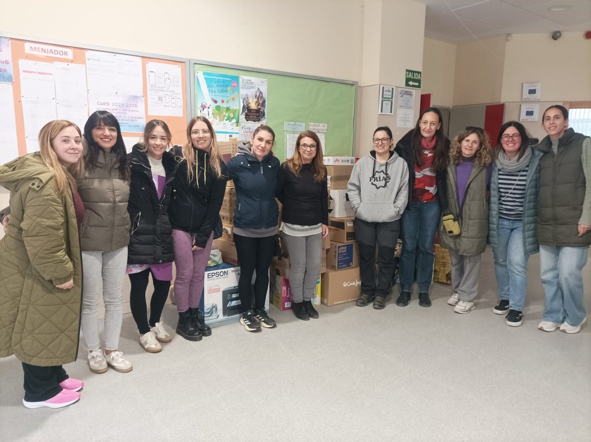 IES Santa Emerenciana tweet media