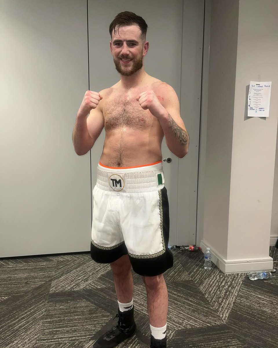 BoxingTicketsNI's tweet photo. Win number 2 for Myers

@MyersBoxer moves to 2-0 as a pro with a 40-35 points win over Victor Edagha in Birmingham today https://t.co/ytSYM42uLr