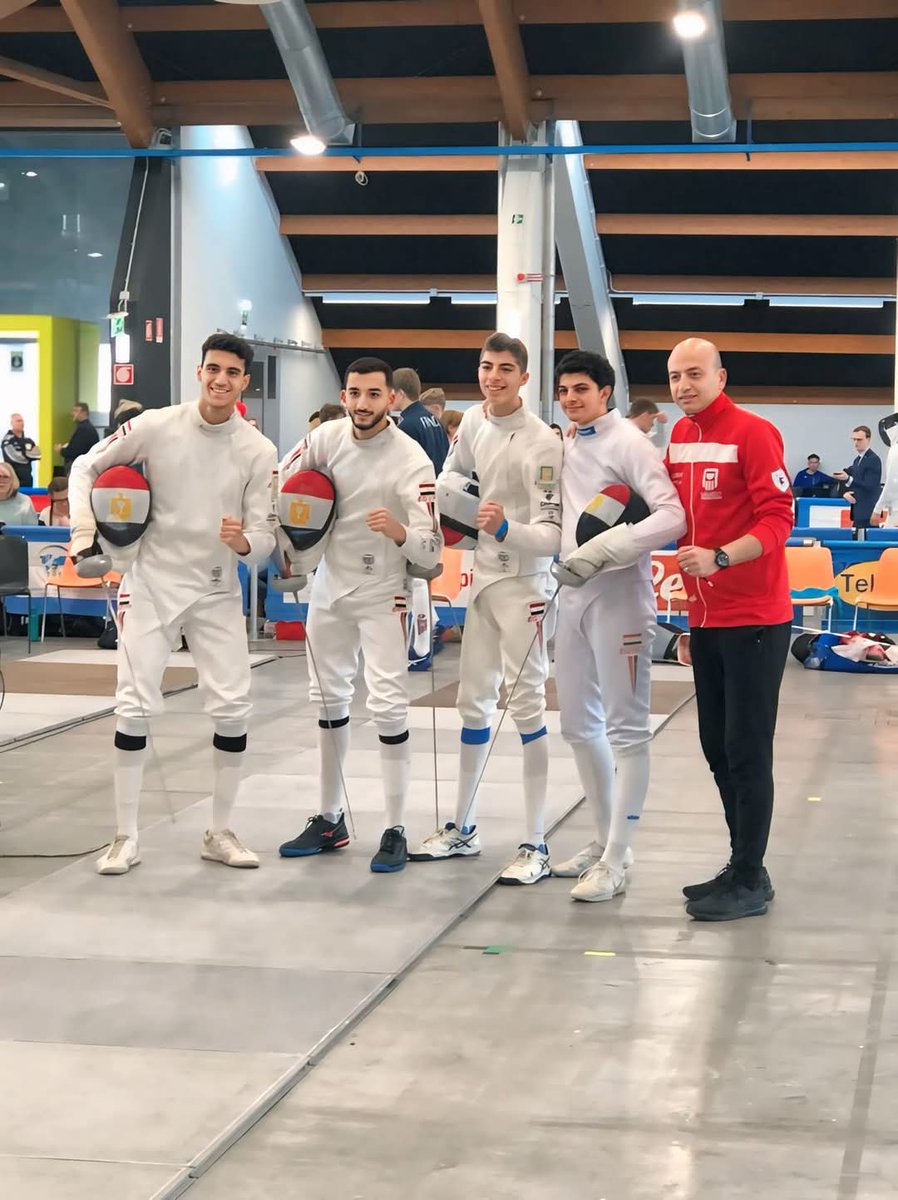 عاااااااااااااجل 🚨🚨🚨 ذهب ذهب ذهب 🥇🥇🥇
منتخب مصر لسلاح سيف المبارزة يحقق الميدالية الذهبية لكأس العالم للشباب بعد الفوز علي منتخب اليونان بنتيجة 45 - 23 🇪🇬🇪🇬💥💥💪💪
بمشاركة كلا من محمود السيد - يوسف شامل - اسلام اسامة