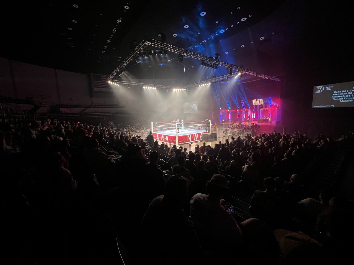 nwa's tweet image. Thank you, Dothan!
It was great hanging out.
See you March 22nd!