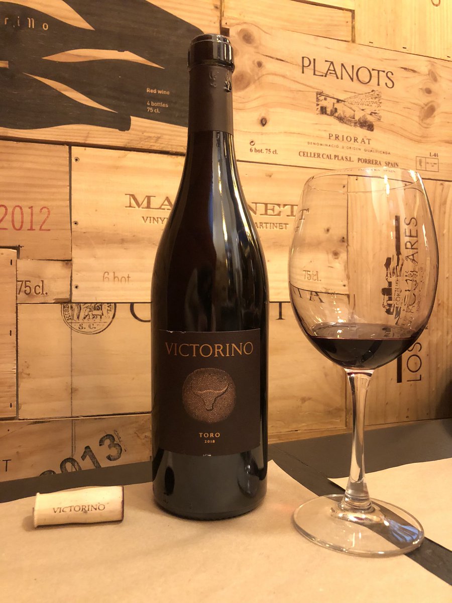 AndreaMiro2's tweet photo. 🍷Victorino 2018 de Teso la Monja
#familieguren #tesolamonja #vilaviniteca #vinazo #vinosdetoro #topwine https://t.co/k7rflUs42g