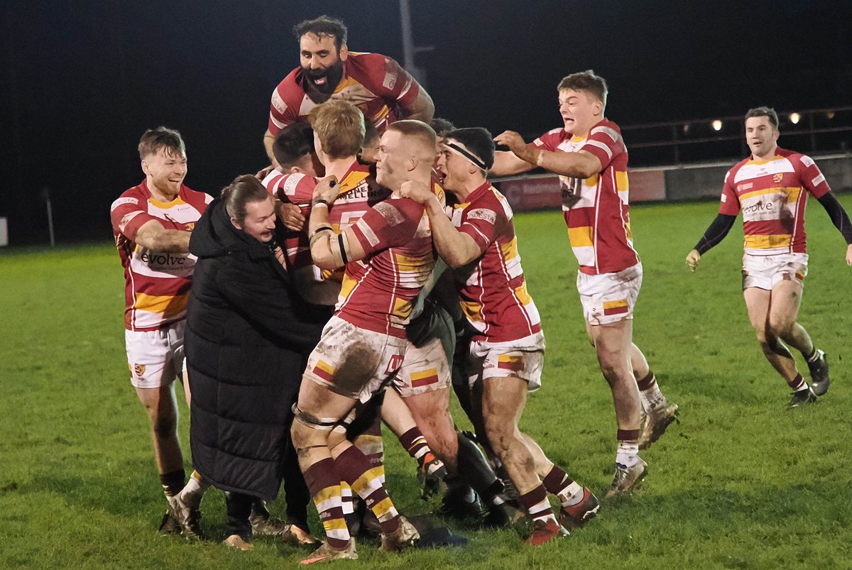 Chris Farrow tweet media