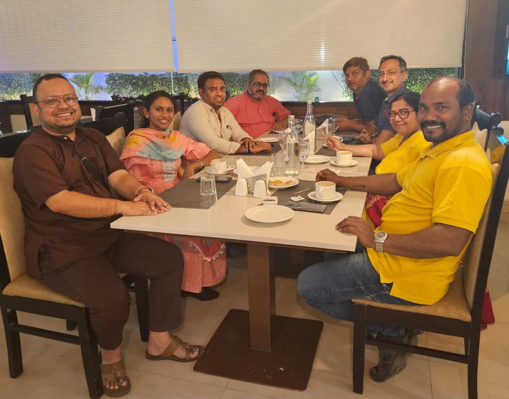 nehrutp's tweet image. All set for the first #IndiaMangroveConclave. Technical organising committee catching up for one last time before the big day. @RupeshKBhomia #mangrove #IMC2024  @wii_india @CIFOR_ICRAF