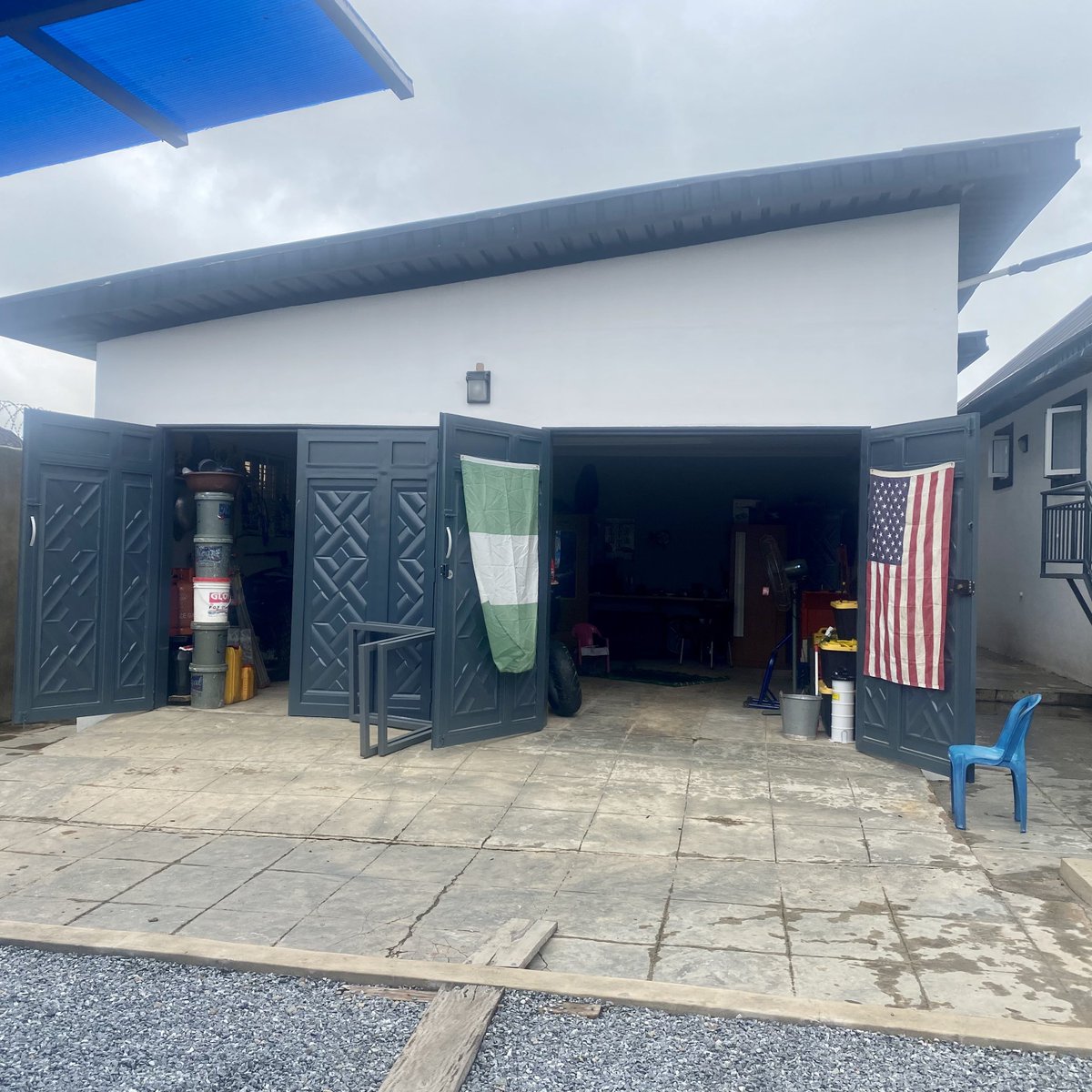 OloyeSomorin's tweet photo. My heart is pounding. My knees are weak. Wetin I do you? Na man dey do man 😢
Offered For Sale: Casa Ava, Elebu/Ibadan. https://t.co/x5ltInhoel