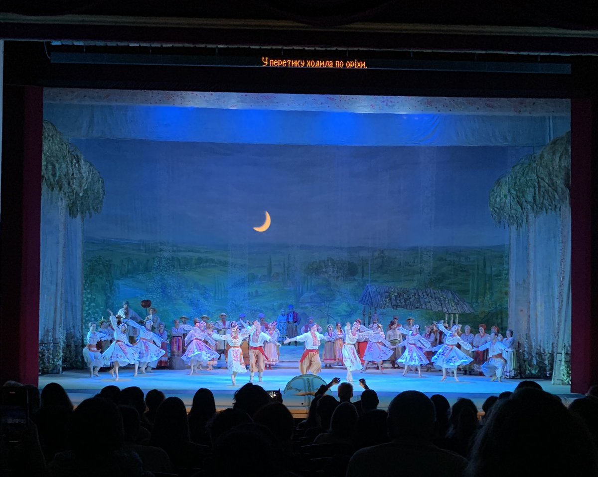 My first experience of Ukrainian opera tonight. ‘Natalka Poltavka’ combines the talents of two giants of Ukrainian literature and music, Ivan Kotliarevsky and Mykola Lysenko. And despite being interrupted by a Russian air raid, Kyiv National Opera gave a brilliant performance.