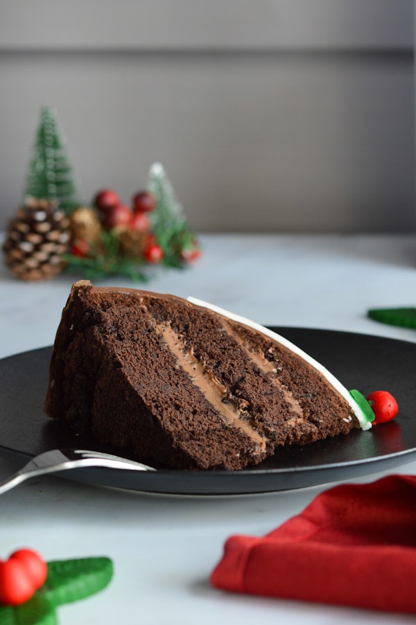 ✨ Indulge in this Chocolate Christmas Pudding Cake! 🍫 A festive twist on a classic that is Perfect for your Christmas table! 🎁🍰

Click here for the full recipe: bit.ly/4gze5iL

#christmascake #christmaspudding #christmascountdown