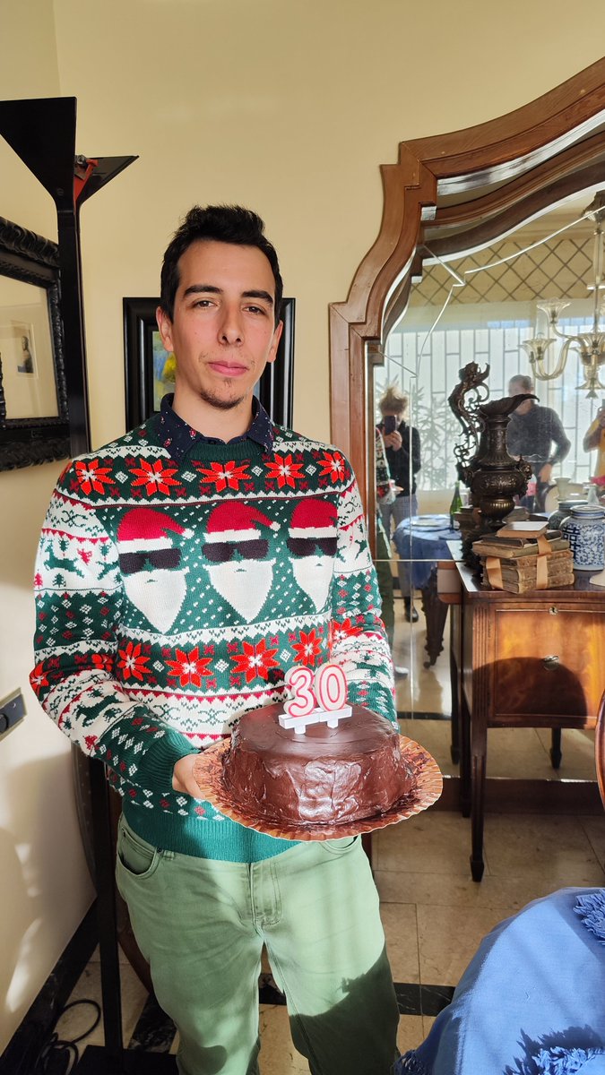 30 years old!! Man, feels old 🤣🎊🎉🥳