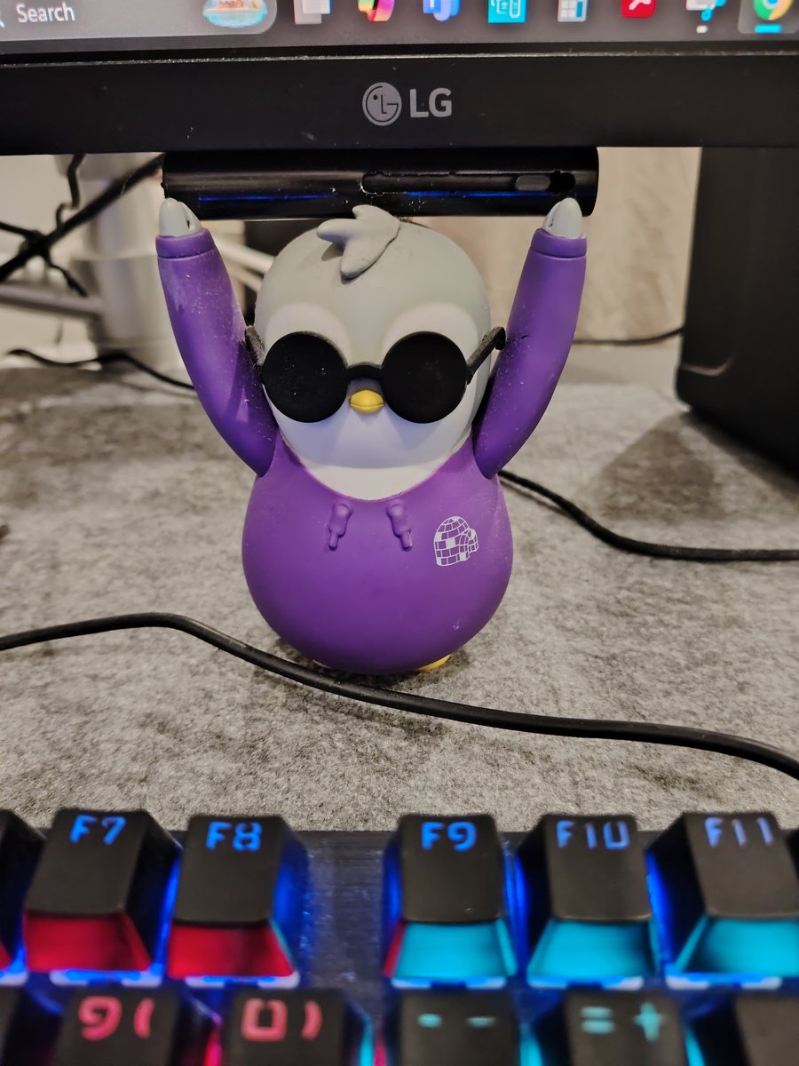 Panda of Asia Street⚡️ tweet media