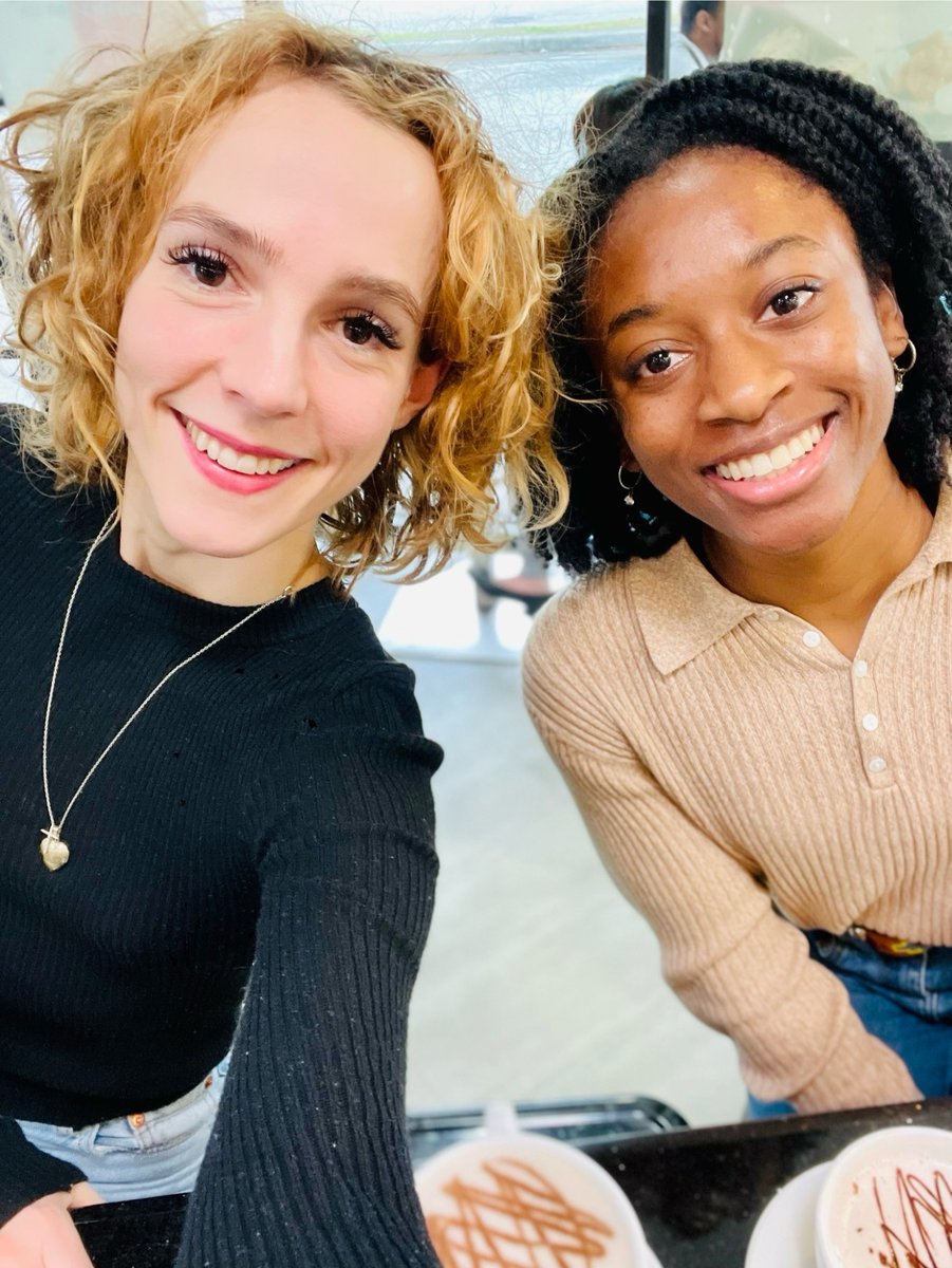 nancymizeg's tweet photo. So proud of my @SNMA @TAMUmedicine mentee Kem! 5 years of friendship since my MS1 = her @TAMU  bachelor’s, @UTHealthHouston master’s, and soon she’s applying to medical school! 🚀 🥹 https://t.co/qeCvtvGLIx