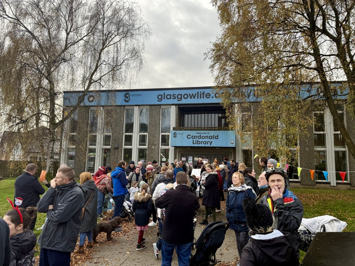 ballantyne_lisa's tweet image. Amazing protest again outside @GlasgowLib #CardonaldLibrary today - closed since Sep '23 despite newly refurbished. I wrote a large part of #OnceUponaLie in the mezzanine of this local library and important resource. Power to you: 'Gies Back our Books' cardonaldlibrary.com