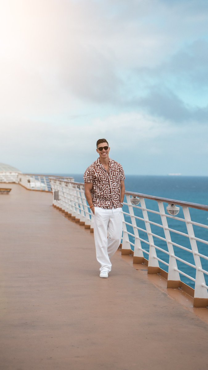 Karl Conrad tweet media