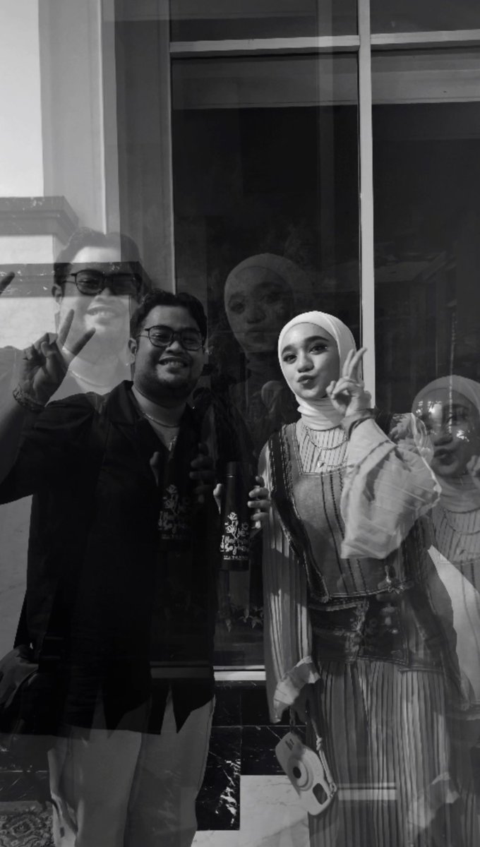 onlythengik's tweet photo. 🖐🏻🕊️ https://t.co/OXZ7bfH4tD