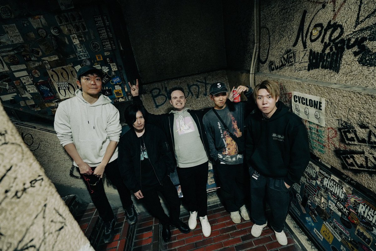 tomohirodrummer's tweet image. 2024.12.15
Lost Back’Point pre."INTERSTELLAR "

出演者全員最高すぎて本当に忘れられない夜になりました！！

Clarityは来年も新曲&amp;amp;ライブとまた全てアップデートする意気込みでしたのでワタクシもさらに精進致します！

引き続きよろしくお願いします！

#INTERSTELLAR #LostBackPoint #Clarity