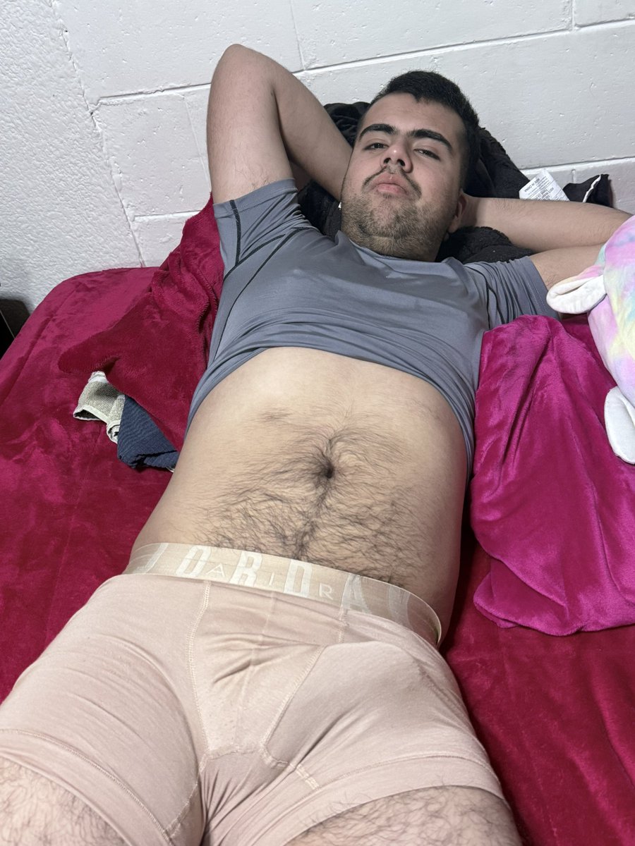 oapartida2003's tweet photo. Cuál les gusta más 🙌🏻 https://t.co/S920Br2hDv