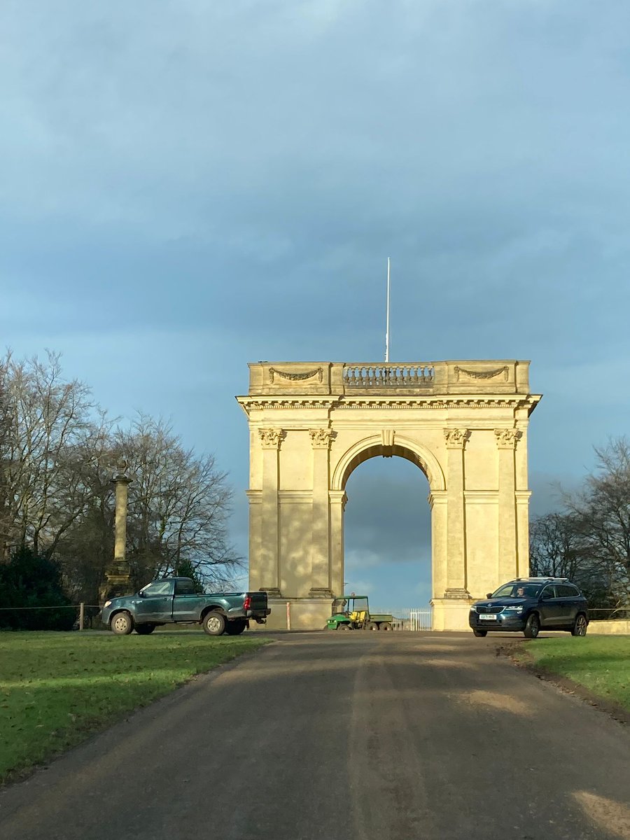 Driving into Stowe #architecture #classicism #gardens