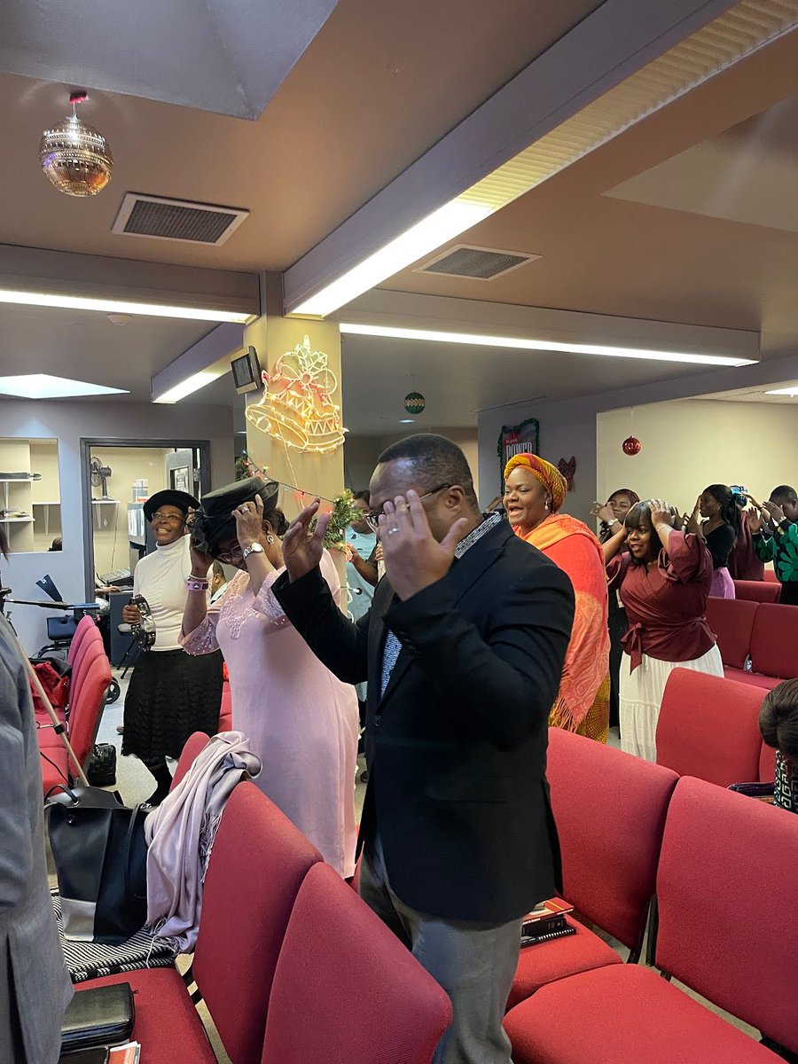 RCCGCOGOttawa's tweet photo. Waiting on God is an act of faith. Trust Him, pray, and find strength in the wait (Isaiah 40:31)💡
Watch today’s message on YouTube for encouragement! 🎥✨

#RCCGOttawa #RCCG #DiscoveringPotentials #FulfillingDestinies #WaitingOnGod #FaithInAction https://t.co/LVZnENMRv8