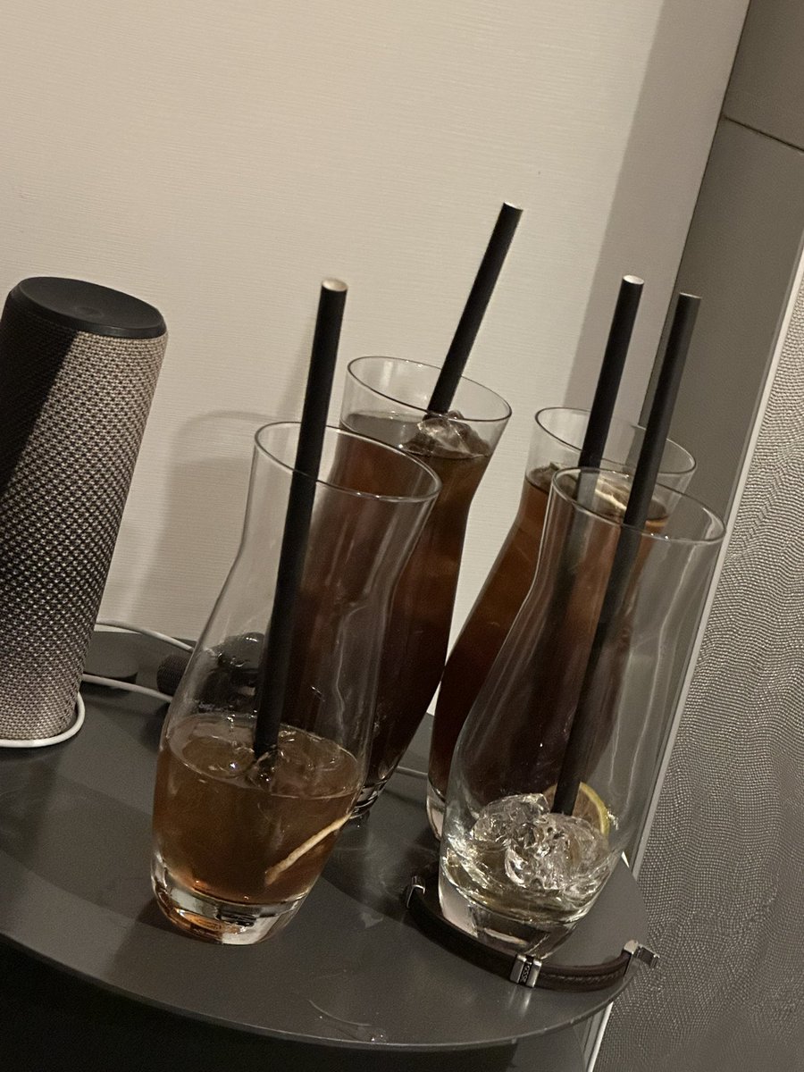 Professioneller HAP Cast
Schaltet noch ein wir sind noch live #hap #humanapexpredator #menschlicheapexpredatoren