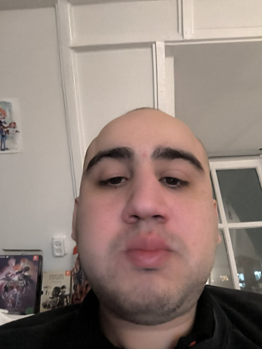 comic sansvolk tweet media