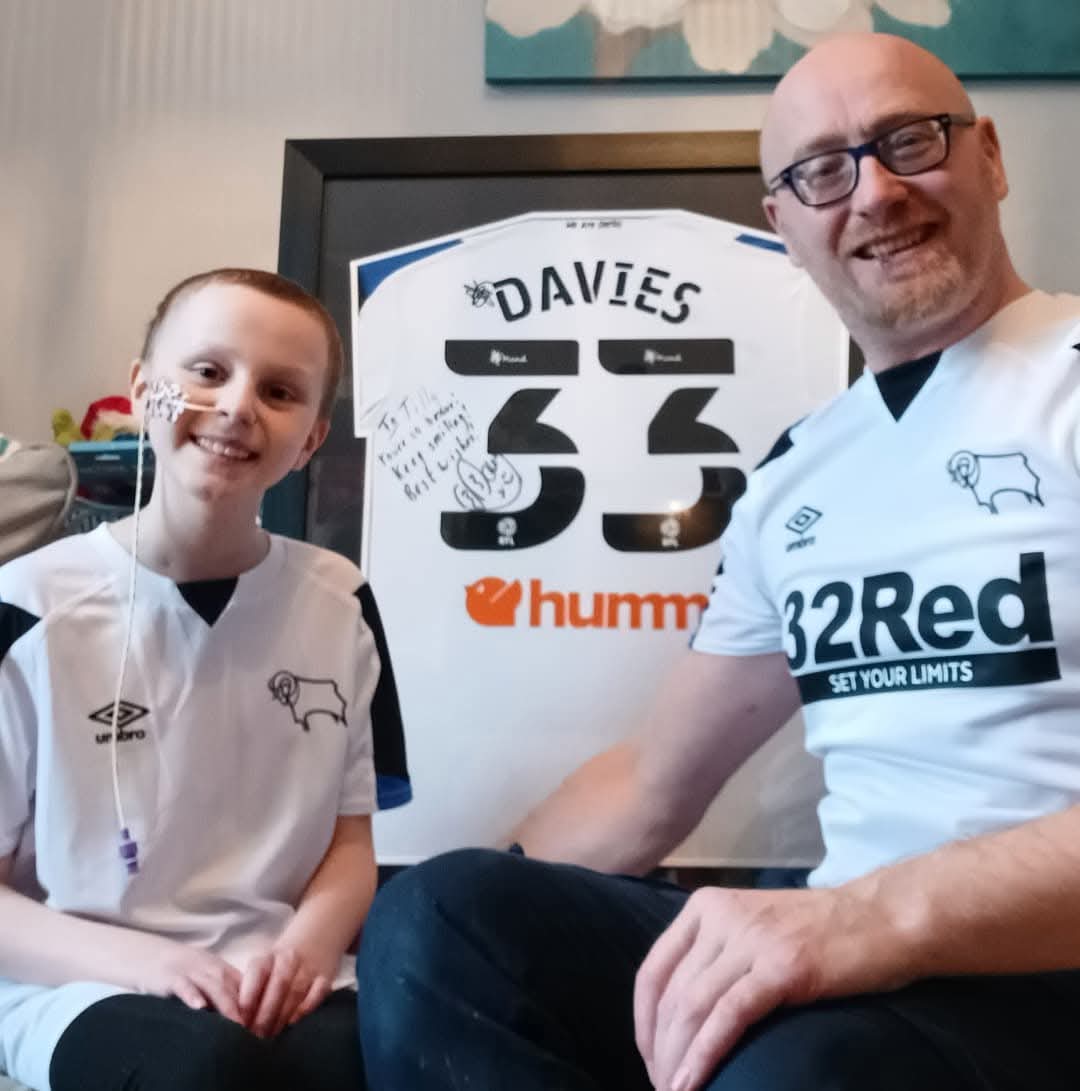 From 3 Years Ago
Finally got our @thecurtisdavies (well, Tilly's lol) signed shirt, framed. It looks amazing! We LOVE it 😍😍
Can't wait to get it up on the wall once we find a suitable space
#KeepSmilingTilly #BrainTumour #DCFC #CurtisDavies #Legend