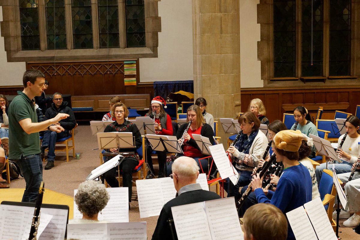 SheffClariEns's tweet photo. One week on, we'd like to say a huge THANK YOU to everyone who came along to our Community Christmas Play Day☃️We really enjoyed playing with faces new and old. Thank you to the committee, to Lynne and Tom for their wonderful stalls, and to conductor David

📸: Ralph Moorhouse https://t.co/6eVPznLalT
