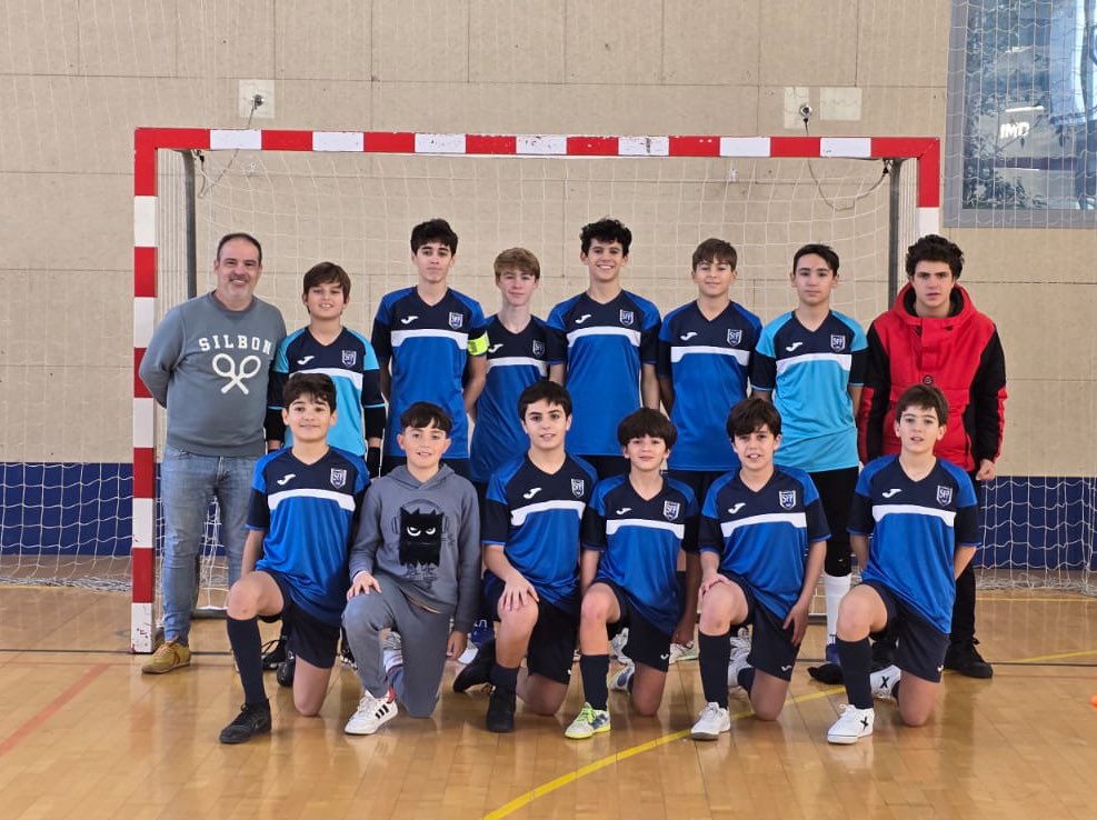 ¡𝑽𝒖𝒆𝒍𝒕𝒂 𝒂 𝒍𝒂 𝒗𝒊𝒄𝒕𝒐𝒓𝒊𝒂!💪🏼

✅Victoria muy merecida de nuestro Infantil Andaluza (6-1) para despedir el año!🔝

⚽️Agus (3), Mario (2) y Ginés 

#YoSoyDelPaula🔵⚪️