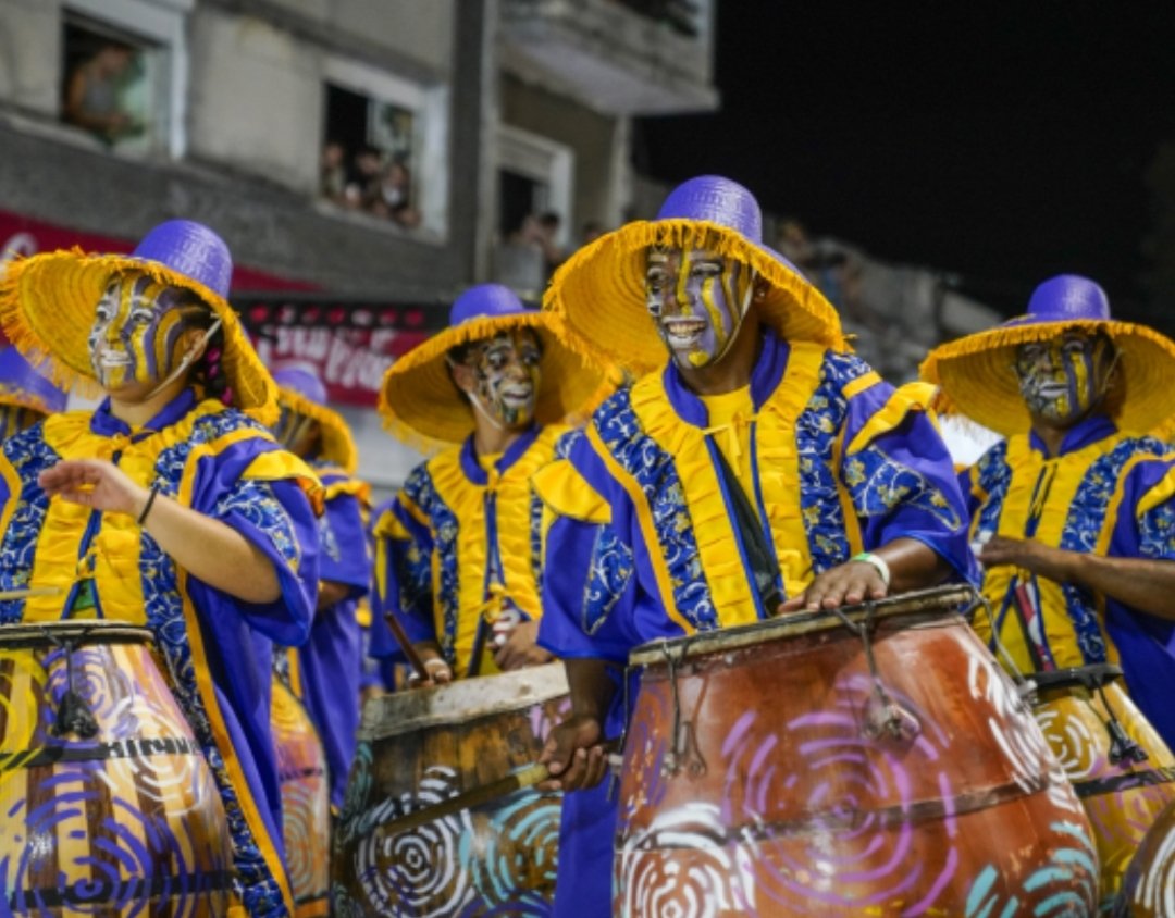 rami_murga's tweet photo. data de PERCUSIÓN LATINOAMERICANA
TAMBORES ABARRILADOS
Por qué la mayoría de los tambores, en la percusión latinoamericana, están hechos con forma de barril?
+ https://t.co/GnV1BMu18n
