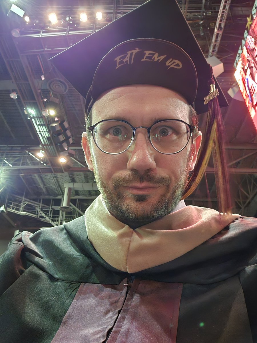 samborghini7's tweet photo. Big weekend for me graduating from #TXST with my MBA. Got to share the jump with my little one AND both Damphousses complimented my TXST Cycling Club hat. Proud to finally be an alum!
 #eatemup #onceabobcatalwaysabobcat https://t.co/A1YEH5cPxO