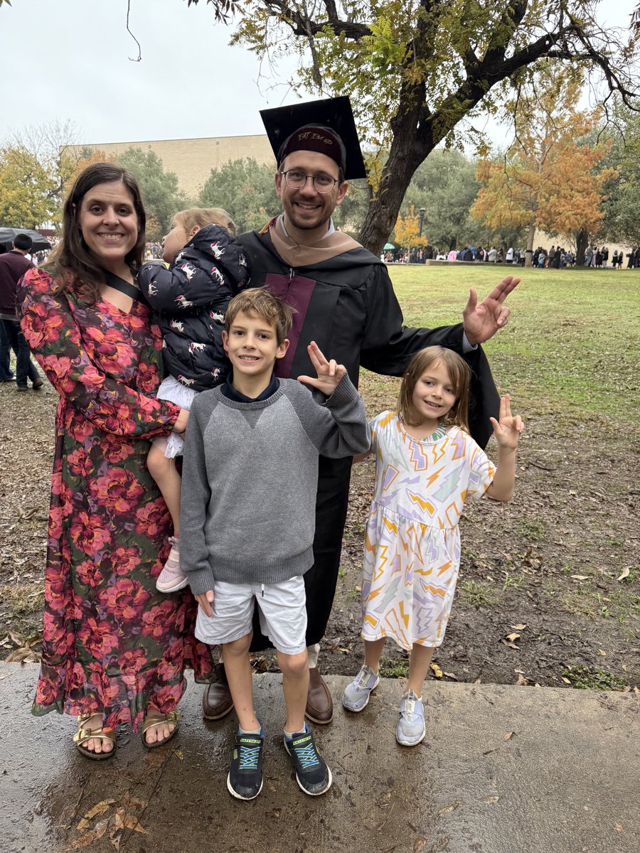 samborghini7's tweet photo. Big weekend for me graduating from #TXST with my MBA. Got to share the jump with my little one AND both Damphousses complimented my TXST Cycling Club hat. Proud to finally be an alum!
 #eatemup #onceabobcatalwaysabobcat https://t.co/A1YEH5cPxO