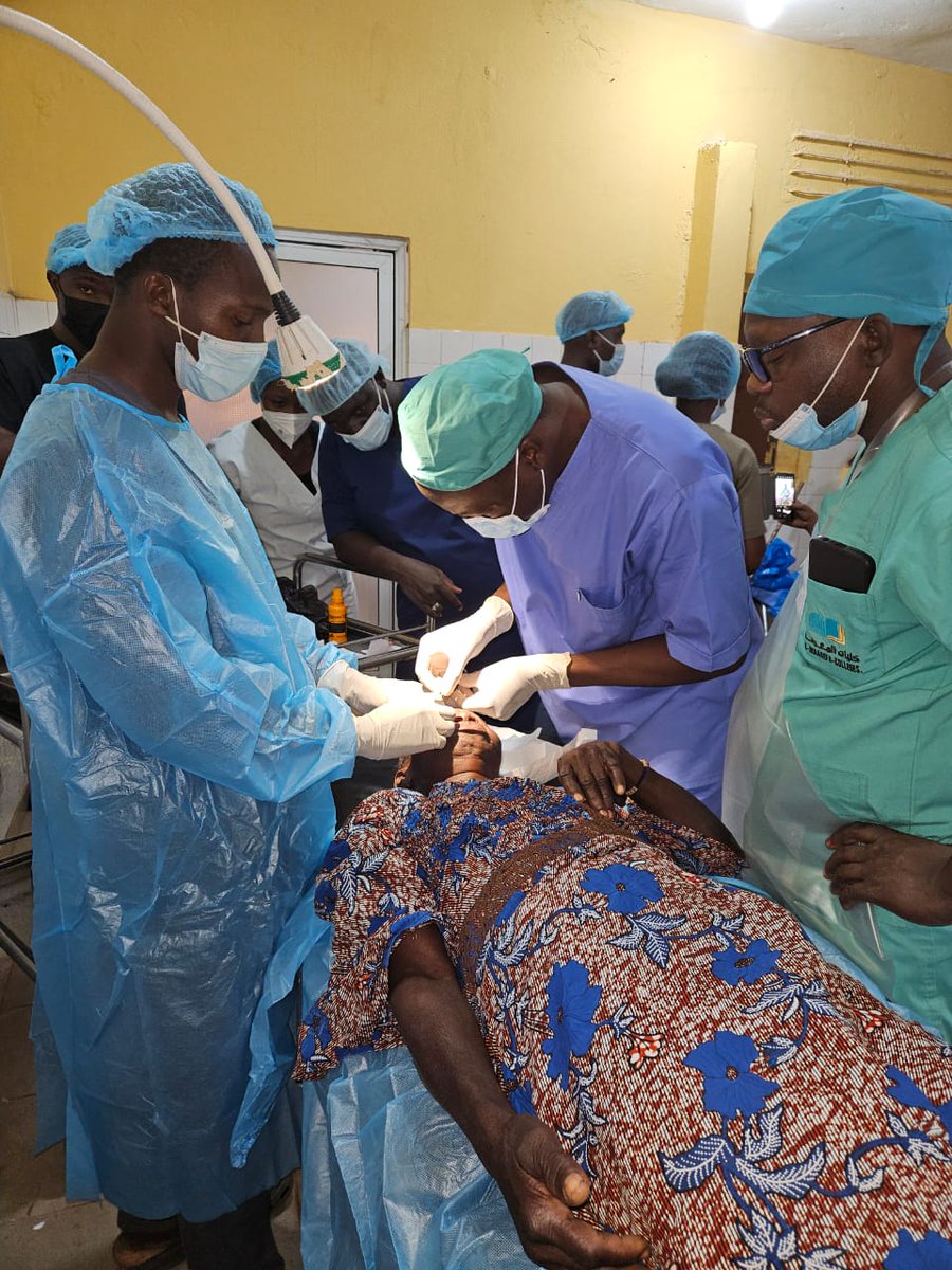 Pierretogo's tweet photo. Un très bon week end pour les soldats de la santé au Mali.  Prof Teguete et les ressortissants de Kita organisent des  soins de santé à Kati.
Mes félicitations au Prof Zaky et la SOCHIMA. Félicitations à tous médecins, internes, infirmiers techniciens de surface et 2025 suite. https://t.co/j9ROUnl2oh