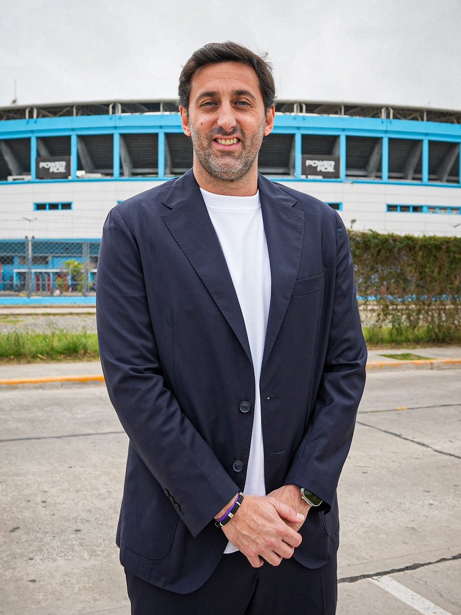 🚨🇦🇷 [OFICIAL] DIEGO MILITO ES EL NUEVO PRESIDENTE DE RACING CLUB.