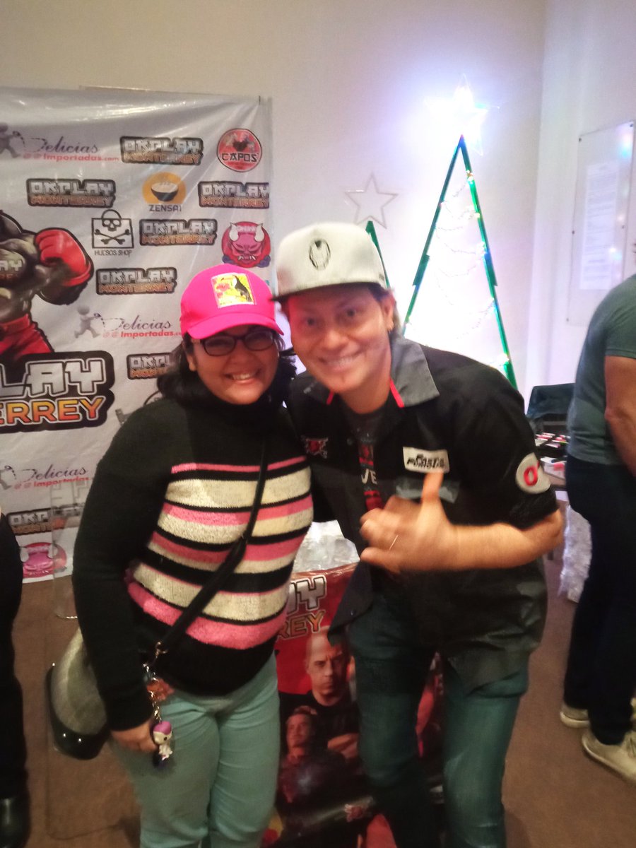 chiomomo1981's tweet photo. Ya valió la pena todo!! ❤️❤️❤️❤️ #Idzi y #Tinoco #OkPlay 🔥🔥🔥 https://t.co/3yOFRm4Jlj