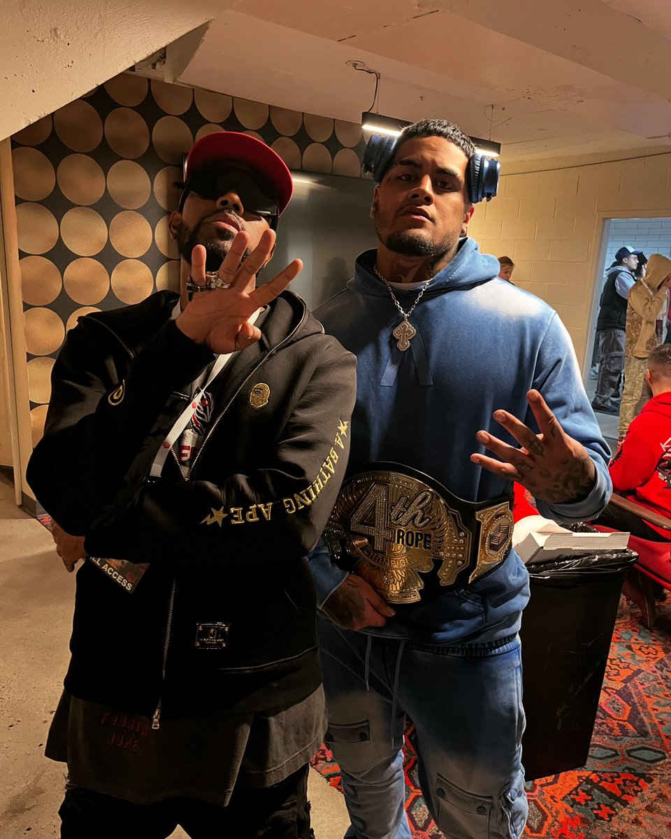 rejectsociety's tweet photo. Sunzilla meets Zilla 🤝🌩️ @REitheimperial X @Zillafatu @4thrope 
#4THROPE #RejectSociety https://t.co/9vbwSfHWGn