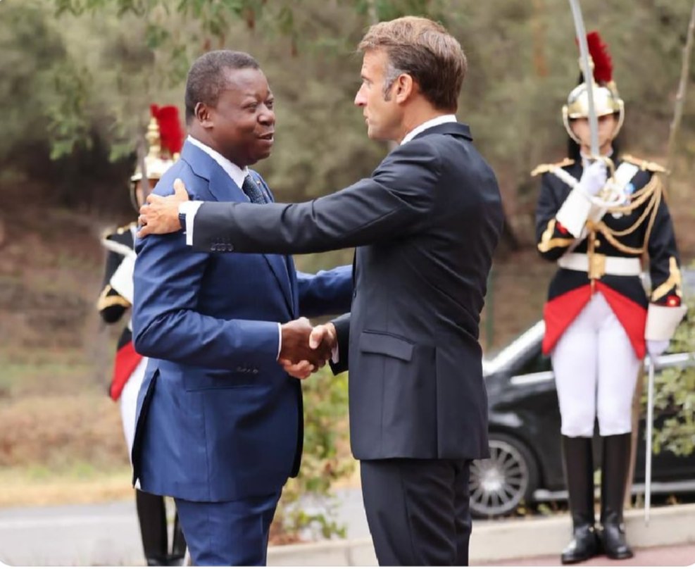 AlfredGbidi's tweet photo. @ecowas_cedeao
@AESinfos
Faure Gnassingbé est le Paria de FRANÇAFRIQUE
Il égorge #Madjoulba;force à l'exil #Msgr_Kpodzro #Agbeyome Kodjo #Atchadam;emprisonne por opinion #JP_Oumolou
Gnassingbé est Illégitime en 2005_2010_2015_2020
Lui votre négociateur🙃🦨
CEDEAO très pourrie https://t.co/M8Y9PIdNmX
