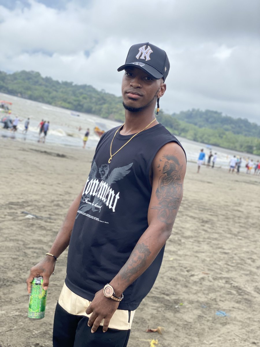JC_caicedo10's tweet photo. 🏝️ https://t.co/L4HHtxczRz