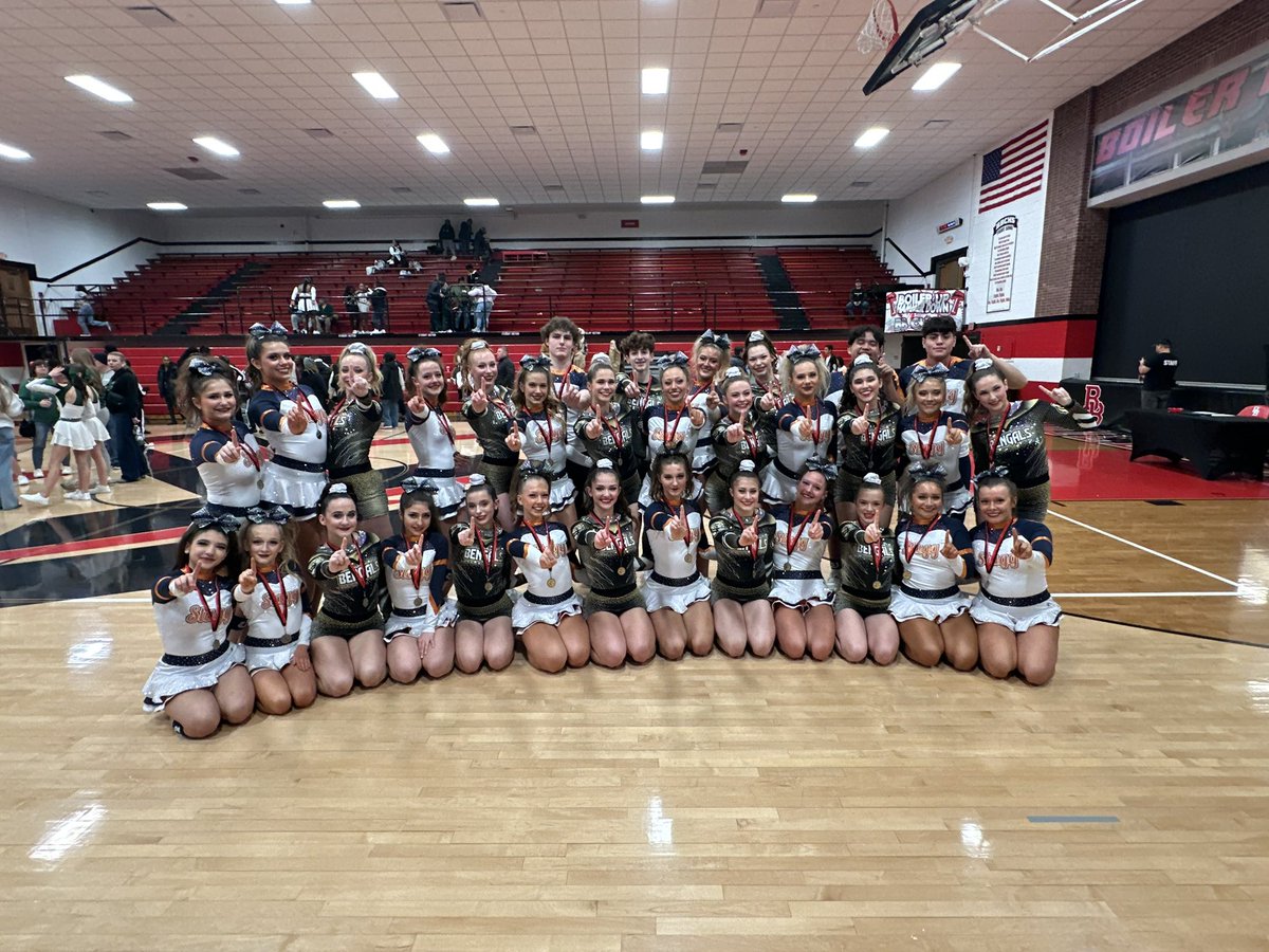 Stagg Co-Ed tweet media