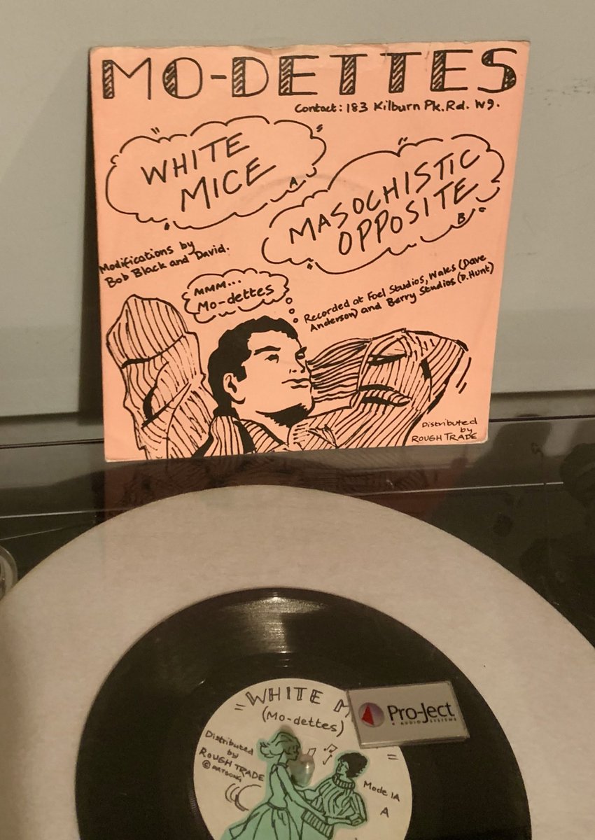 caroline_binnie's tweet photo. Don’t be stupid, don’t be limp
No girl likes to love a wimp…
Day fifteen, time for girl power ‘79 style with Mo-Dettes and White Mice.
#adventsingles #modettes @ScotsPostPunk @NewWaveAndPunk https://t.co/YfWjWaYkgg