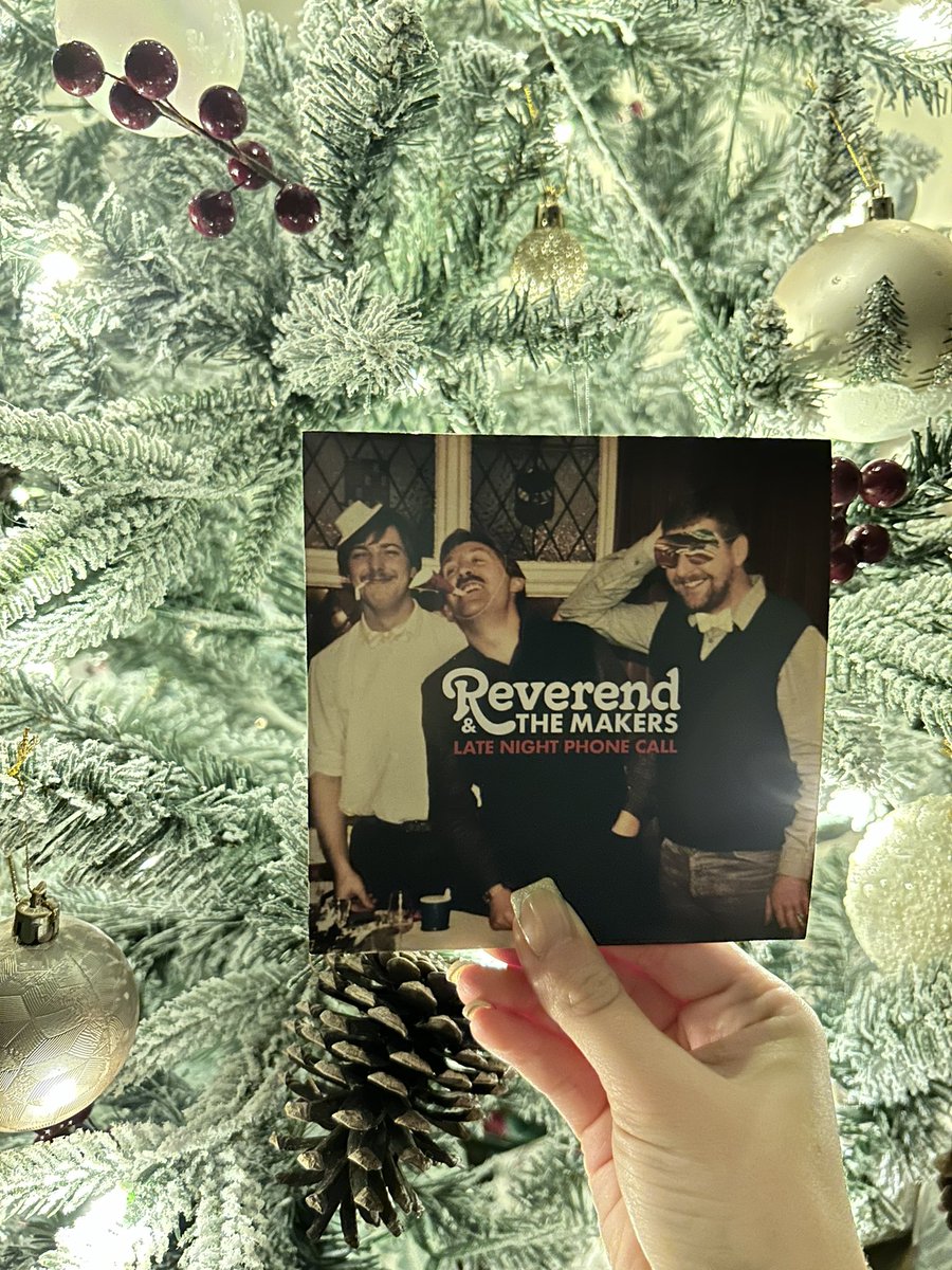 OliviaJane01's tweet photo. This on repeat all Christmas, smashing. Let’s make it number 1 ✨
@Reverend_Makers https://t.co/cpqZsRPGg1