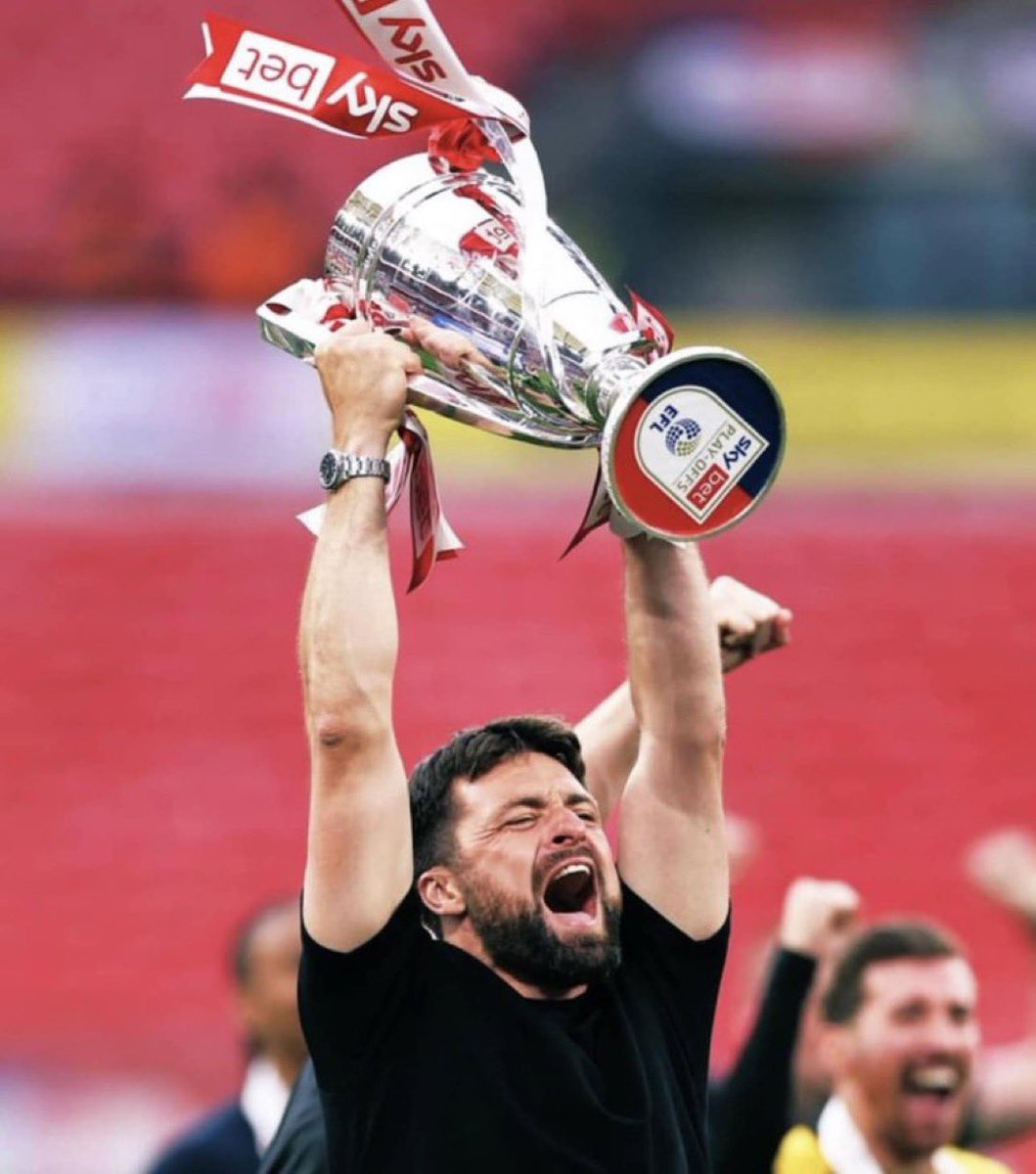 Griggy_87's tweet photo. Cheers for last season RM…. #saintsfc https://t.co/0B0d96tgYN