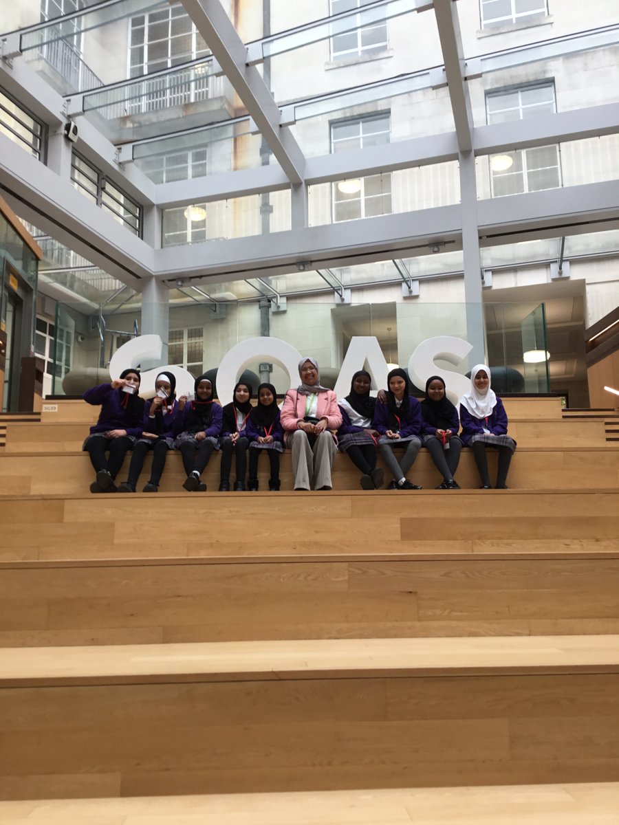olive_hackney's tweet photo. Our Year 6 pupils took part in an inspirational taster day at @SOAS, where they took a tour of the university campus and and spoke with students and staff members. #Ambition #StarFutures #WeAreStar https://t.co/I00F86utgp