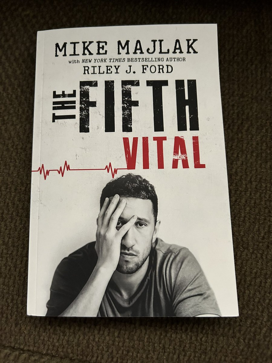StevexHam's tweet photo. It's been hard to put this down! @mikemajlak https://t.co/lHFgTSl3sC