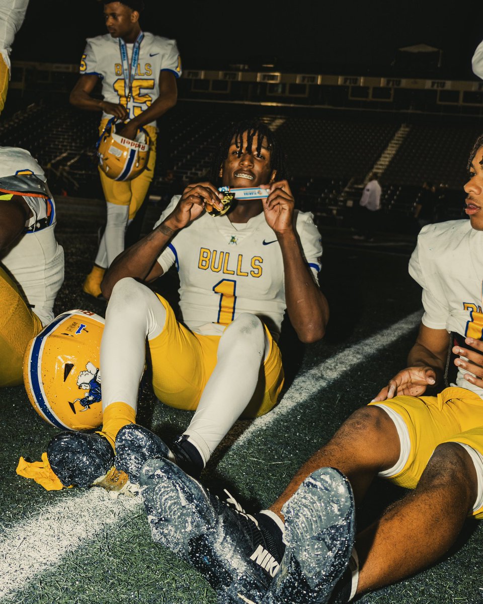 CoxTywan's tweet image. State Champs🥇🥇🥇