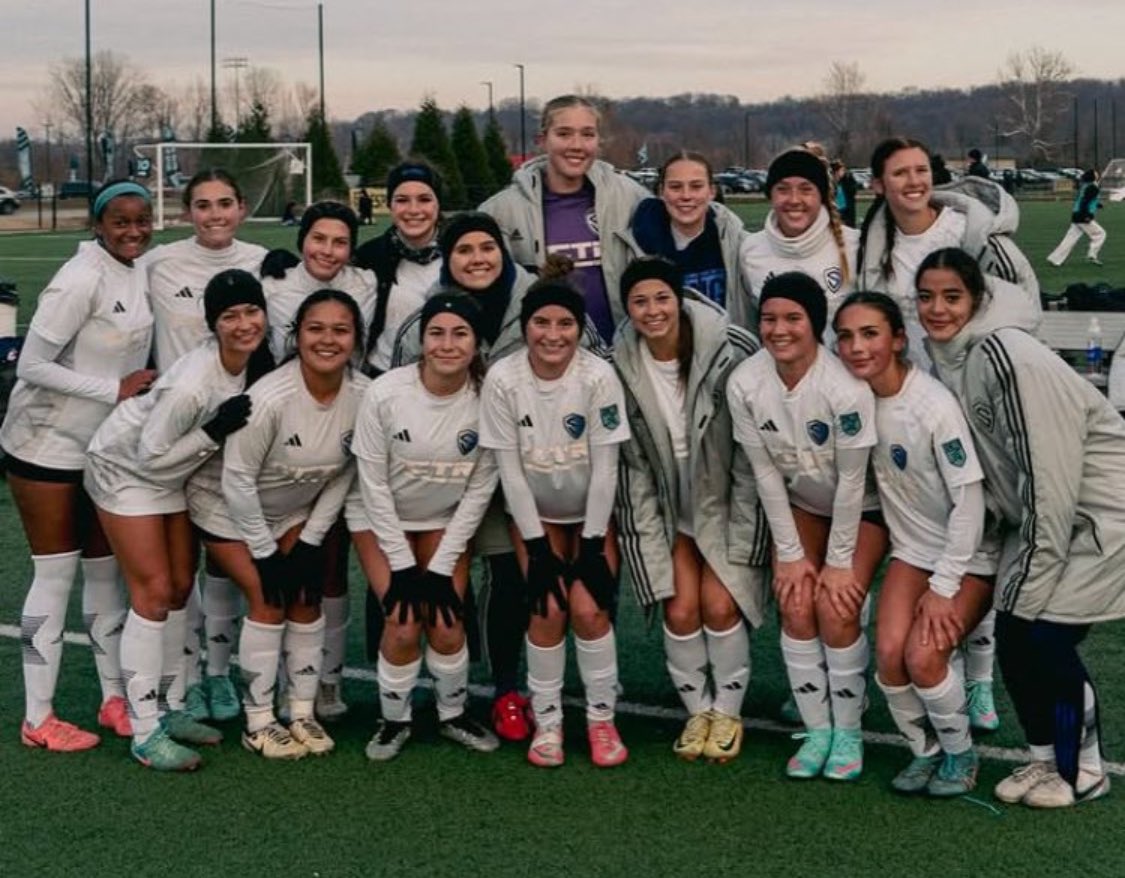 Great fun at the ECNL showcase with my #stingmates. Live playing with these girls! <a href="/BamaStateWSC/">Alabama State Soccer</a> <a href="/stingaustin07/">StingAustin07_ECNL</a> <a href="/ImYouthSoccer/">ECNL/GA/Recruiting/College Soccer</a> <a href="/sting_austin/">Sting Austin</a> <a href="/ECNLgirls/">ECNL Girls</a>