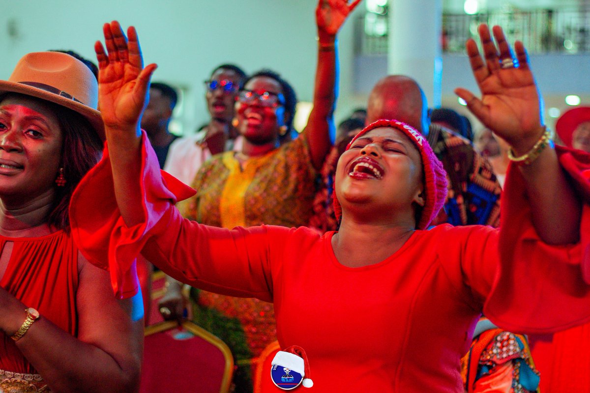 VBCmokola's tweet photo. #CarolService
#TheBigWeekend
#VBCService
#VBCMokola
#VineBranchChurch https://t.co/bVVtAD0DO9