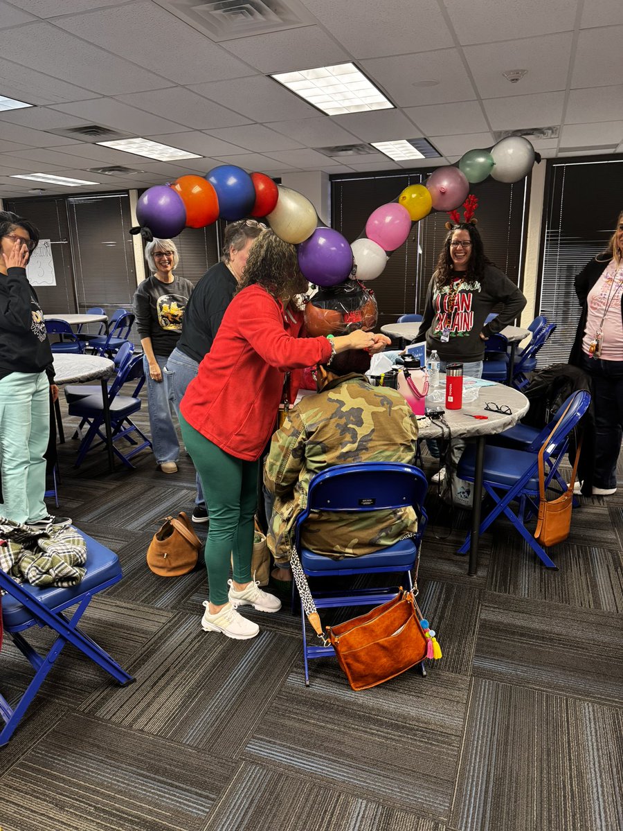 Shara_Wilson99's tweet photo. Friday PD was about celebrating the hard work we do as Literacy Specialists, it was a day of gratitude that flowed both ways, with focus on the students that make this job so enjoyable! LAS teamwork, mindset, and LITERACY! https://t.co/4pKA0Eq01F