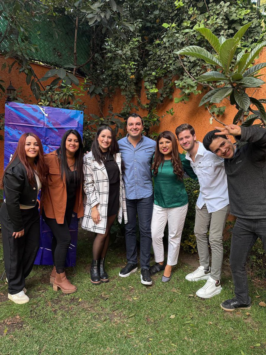 NadaNosDetiene's tweet photo. El relevo generacional no espera, construye, transforma y avanza. ¡Nada nos detiene! https://t.co/kWpBKx7IVE