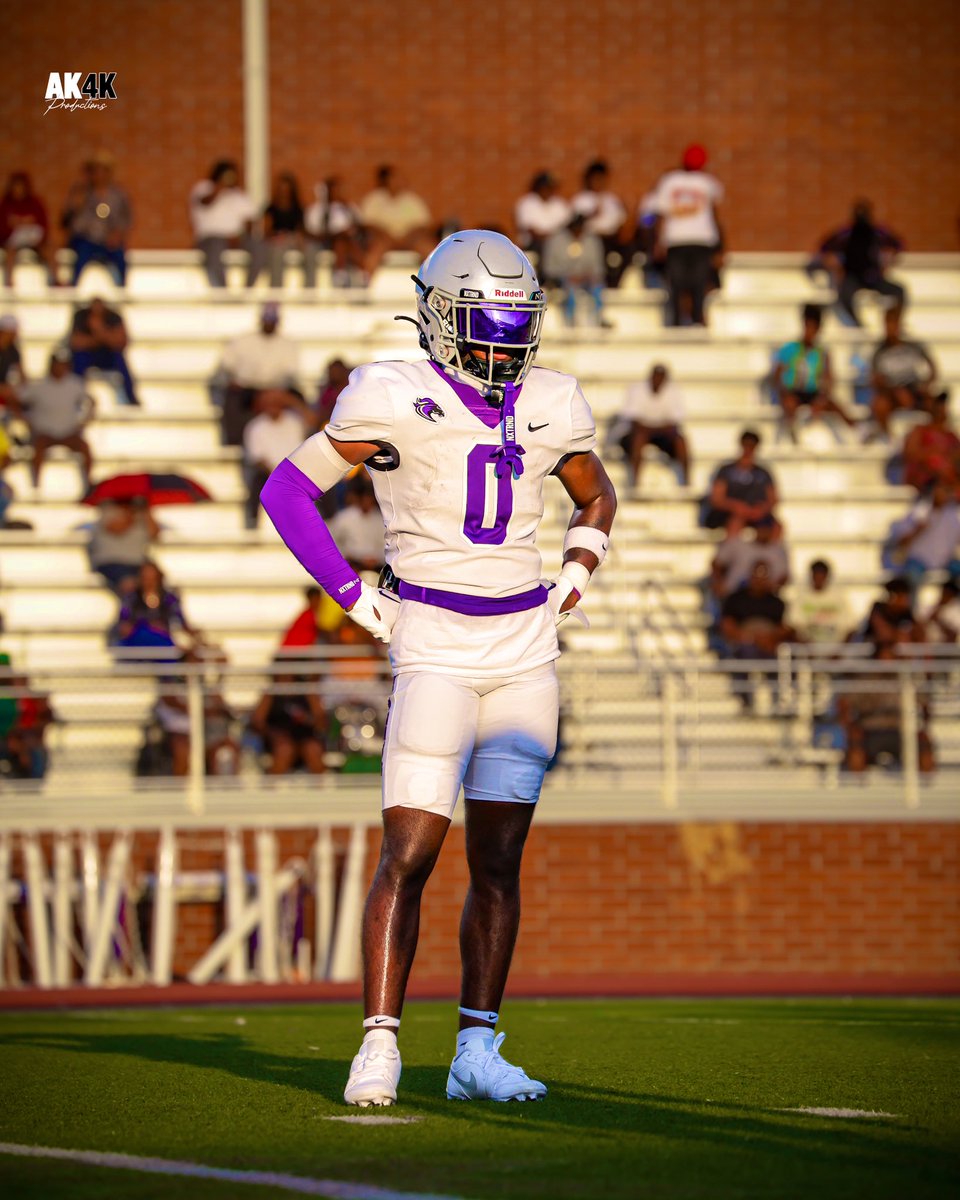 OmariJohnson5_'s tweet image. Not the way i imagined the season ending but a lesson for sure!
Check out my Junior szn highlights!
hudl.com/v/2R5xdv
@PrepRedzoneSC @RV_FB_Prospects
@RivalsWardlaw @RidgeViewF_Ball
@CoachHowardII @AireseCurrie @Coach_AcWhaley @DAWGHZERECRUITS