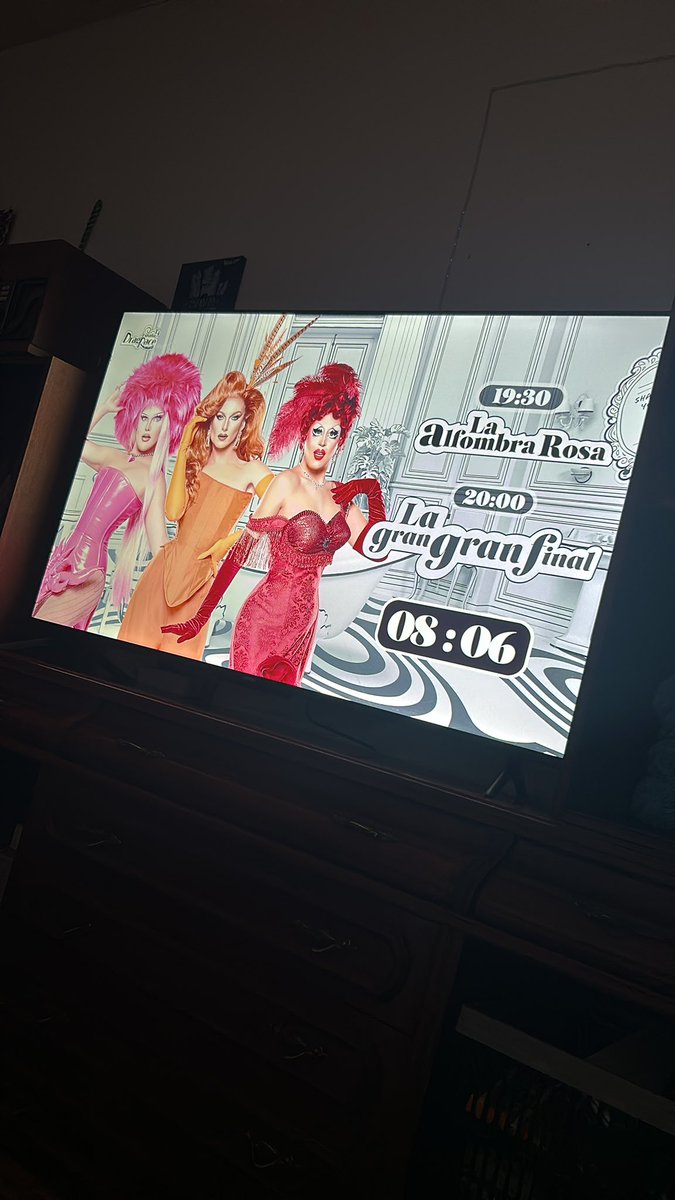 _taanirp's tweet photo. que nerviooooos #TeamLeCoco #DragRaceEs #Final 😍🧡 https://t.co/uhrKA2iZo5